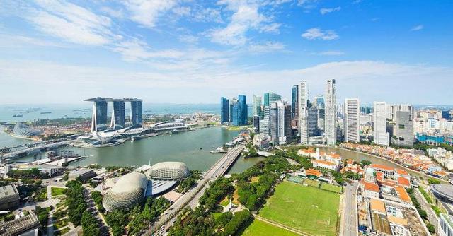 低齡留學(xué)家長(zhǎng)要不要陪讀？解讀各國(guó)陪讀政策！