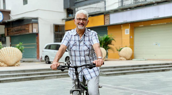 第二十六期 | Zvika Frank：天生使命感的舞者，用藝術(shù)療法治愈心靈創(chuàng)傷